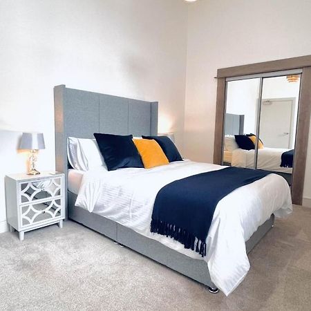 No 49 A Spacious Executive Apartment In インヴァネス エクステリア 写真